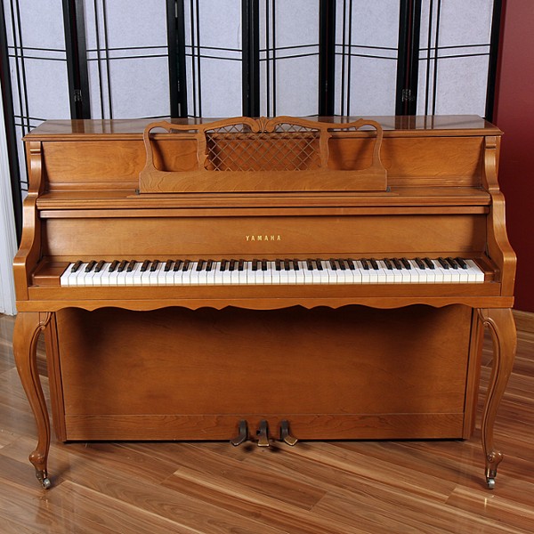 Yamaha pianos for sale: 1968 Yamaha Console - $4,500