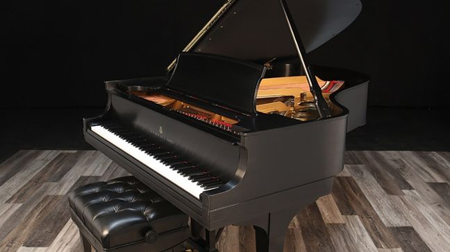 <span>1925</span> Steinway L