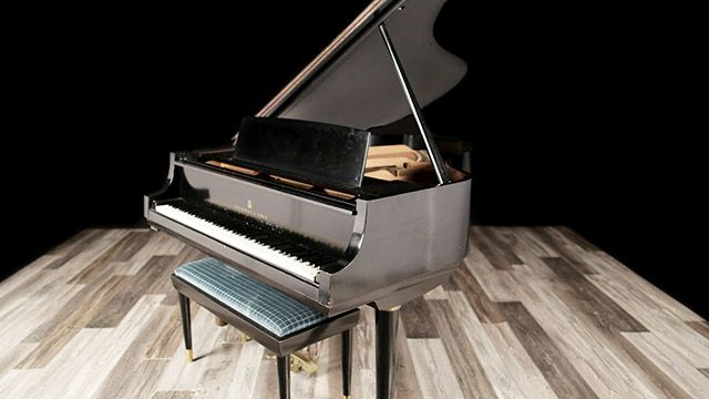 <span>1955</span> Steinway M