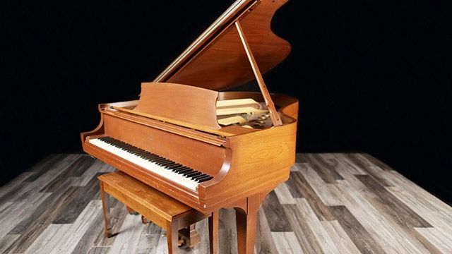 <span>1967</span> Steinway M